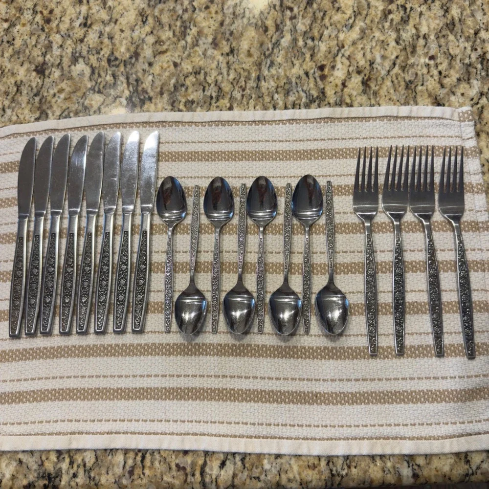Granada Rose Stainless Steel Flatware Set 20pc‎ Japan Floral Embossed Vintage
